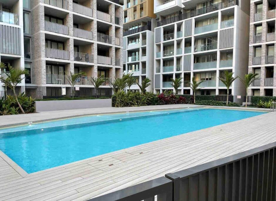 Olympic park&Luxury 2b2b1p Apt pool& Free parking photo 3