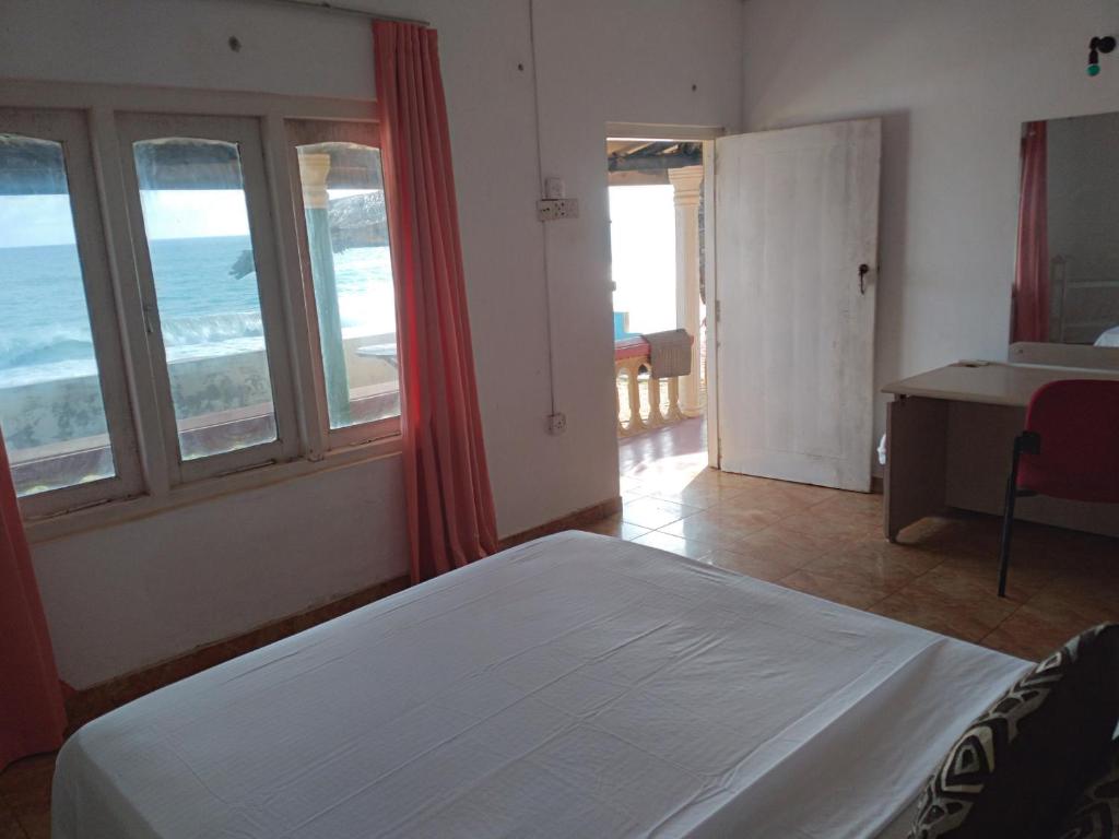 Happy Beach Guest House photo 2