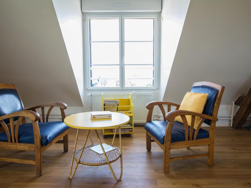 Gîte Ruillé-sur-Loir, 4 pièces, 8 personnes - FR-1-410-134 photo 2