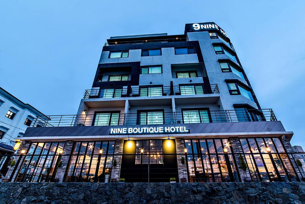 Nine Boutique Hotel photo 3