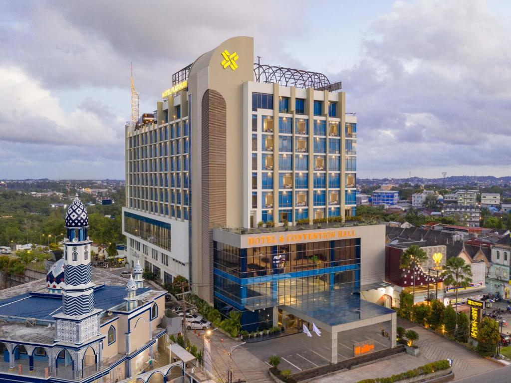 Platinum Balikpapan Hotel & Convention Hall Room Type - Deluxe Twin Room
