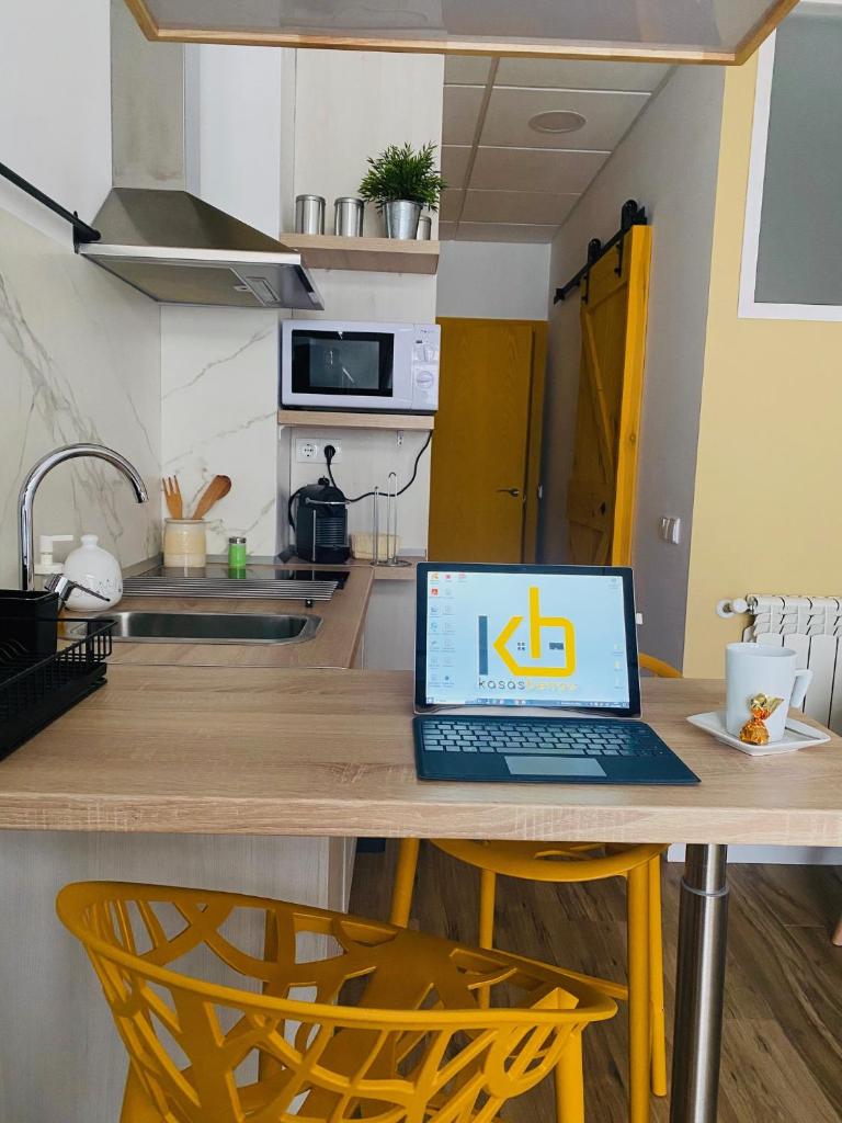 Work Room - kasasbenas photo 1