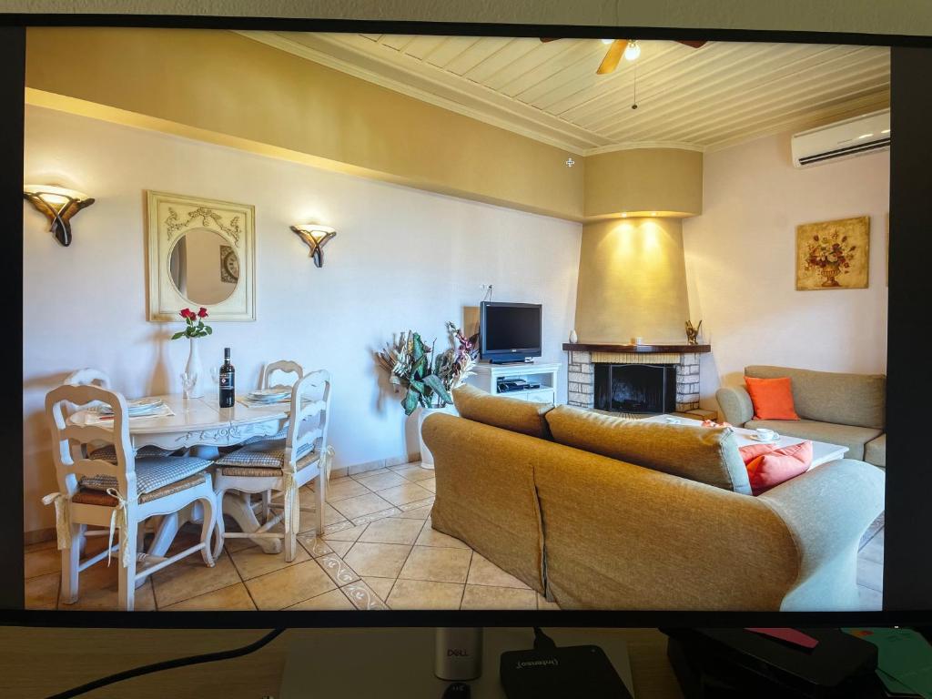 Giogarakis Suites photo 3