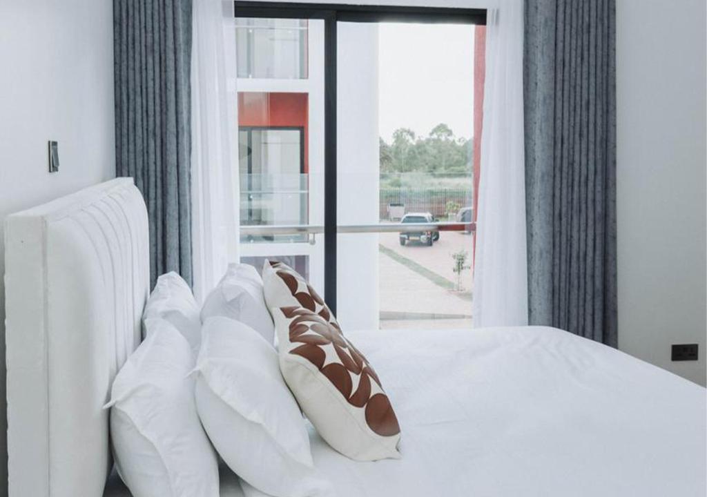 Imperial Two Bedroom Suite at Tatu City photo 3