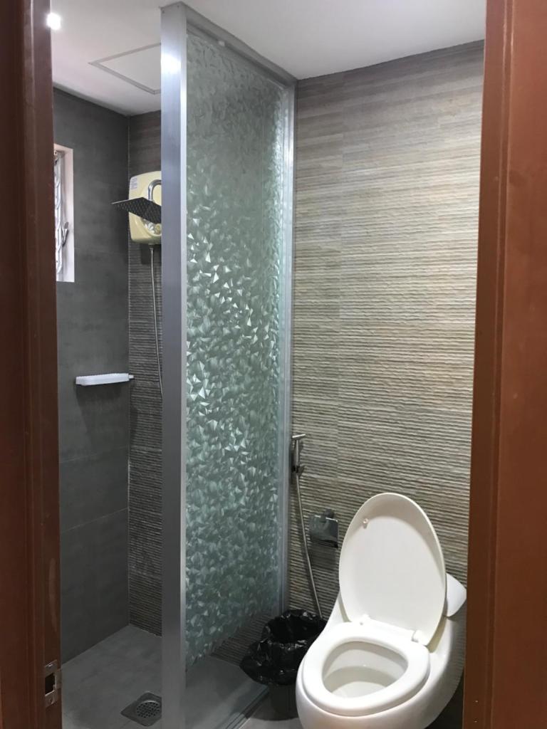 Logan Apartments photo 4