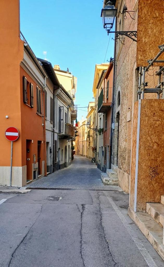B&B Monolocale Piazza Dante photo 4