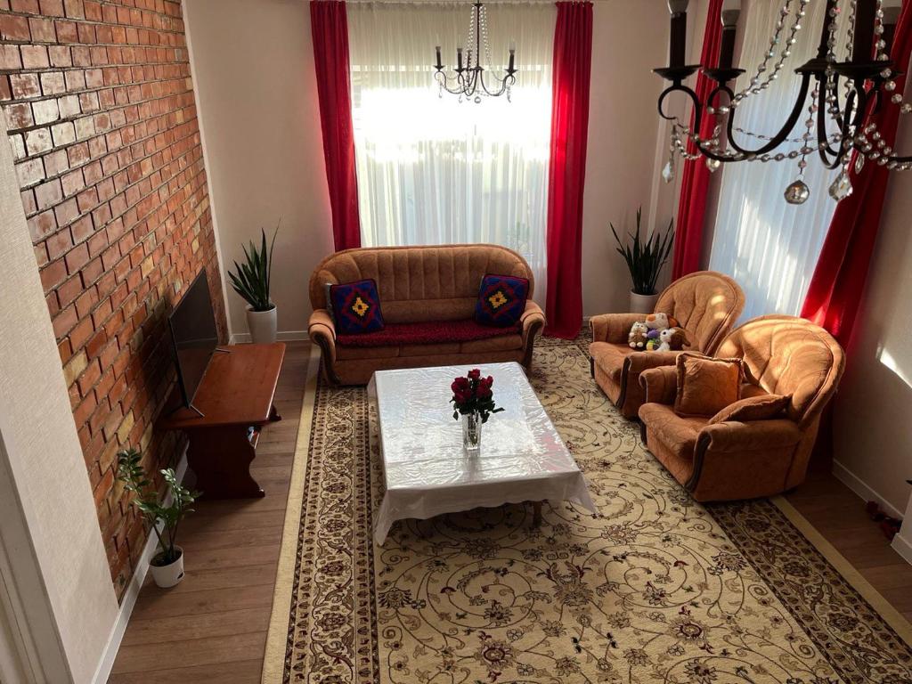 EcoHouse photo 3