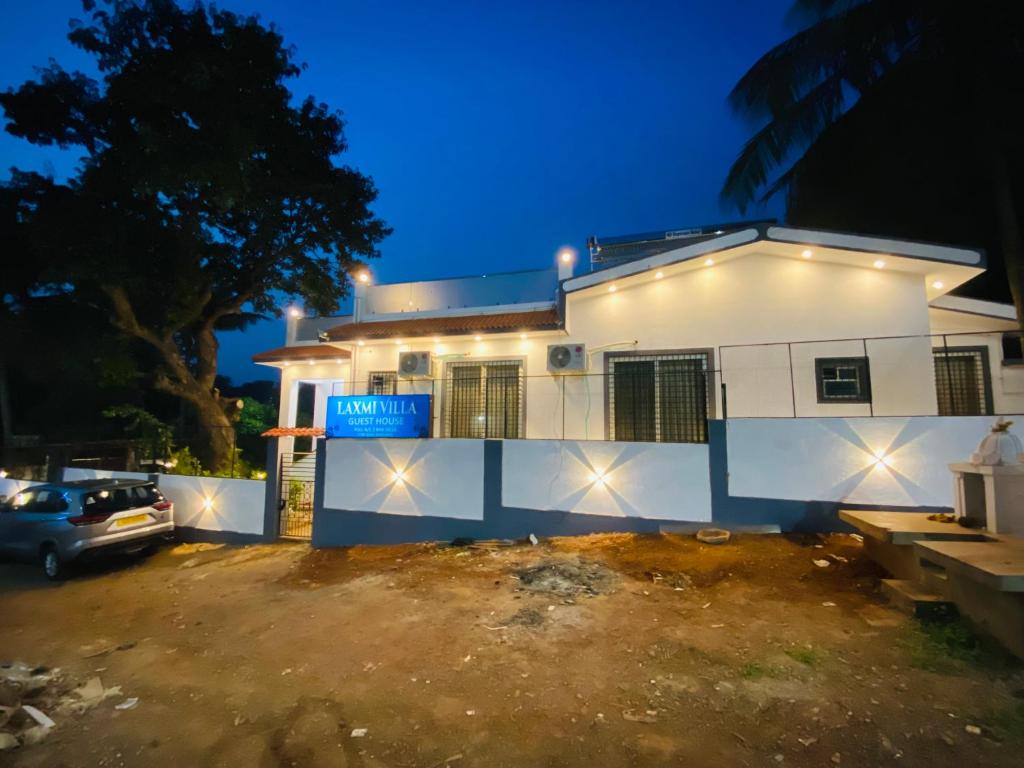 Laxmi Villa 3BHK Premium Villa with terrace Anjuna photo 1