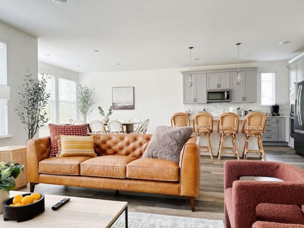 Modern, Loveland Luxury Oasis by Trails, I-71