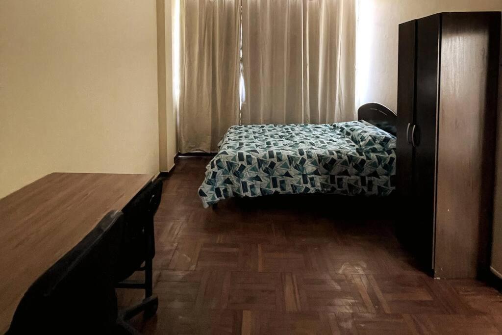 Departamento con vista a la Plaza