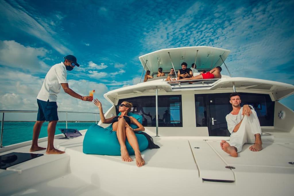 Ultimate Tulum Luxury Yacht Experience: All-Inclusive photo 3