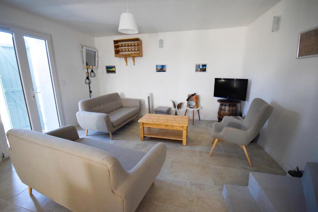 Bastide Tante Rose photo 1
