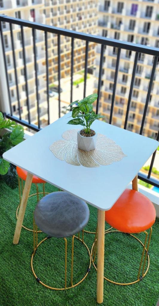Serene Staycation Hideaway - Ann's Residences photo 2