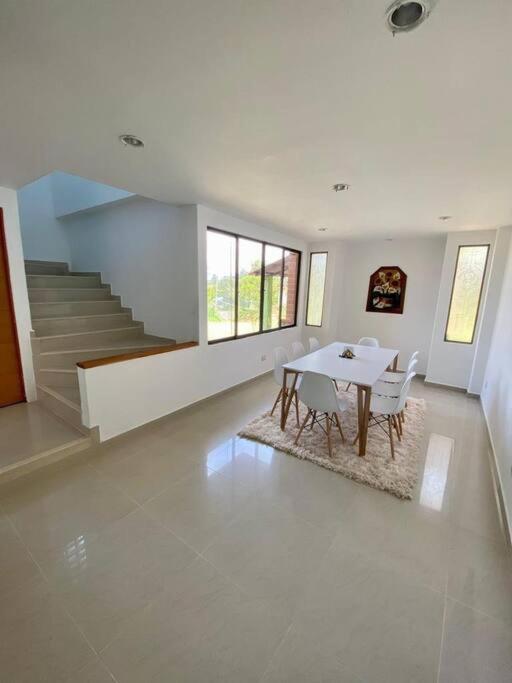 Gran casa envigado jacuzzi, sauna y mirador photo 1