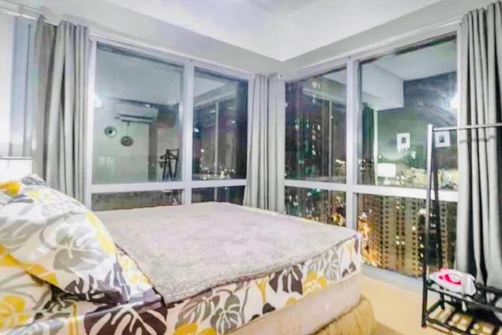 BGC Staycation 1-Bedroom Suite, Metro Manila