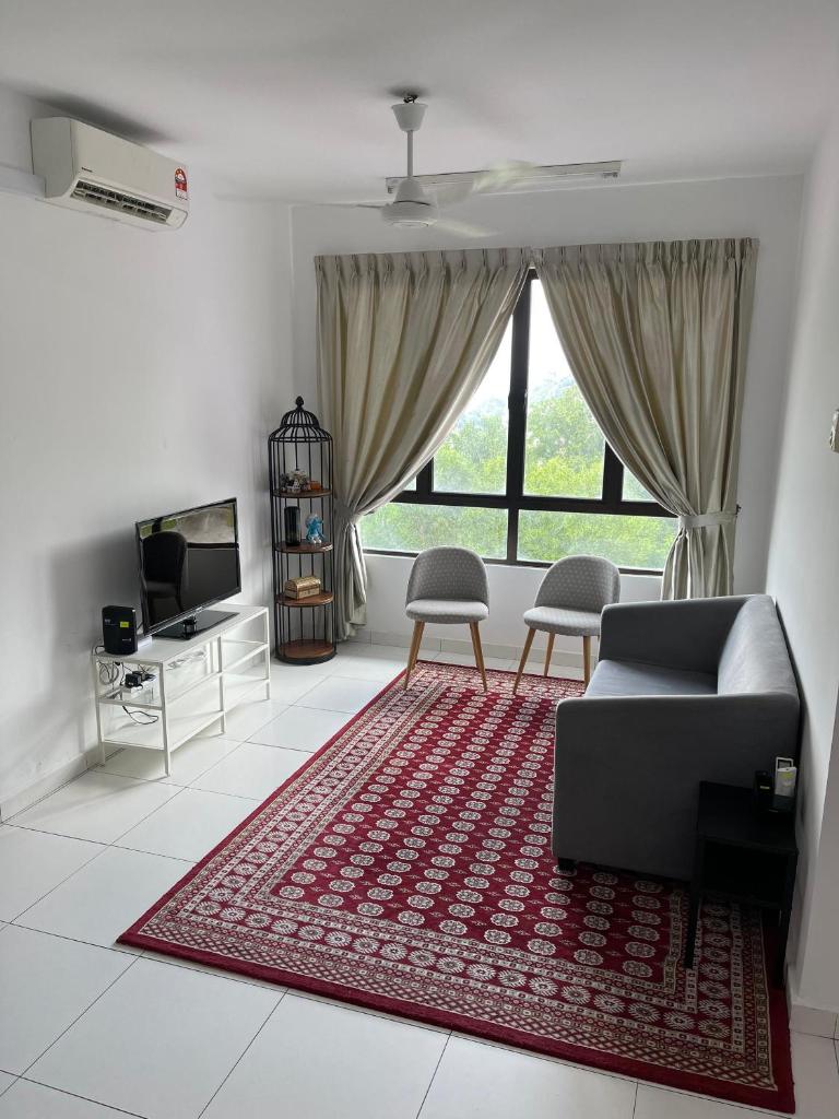 The Heights Residence Batik Travel