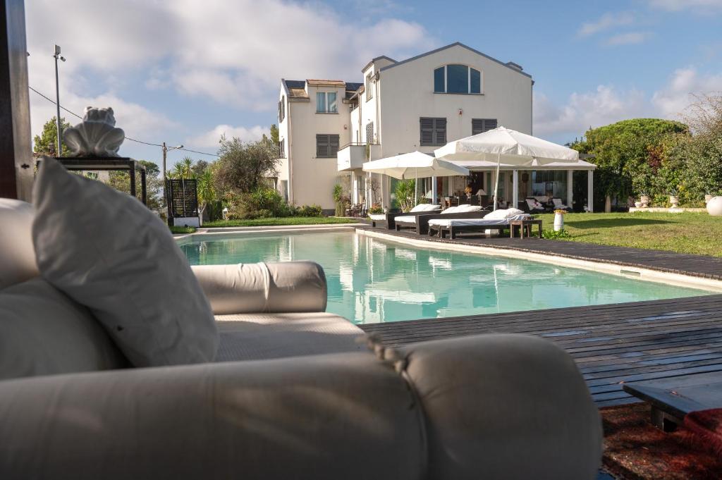 Villa VERNEY photo 4