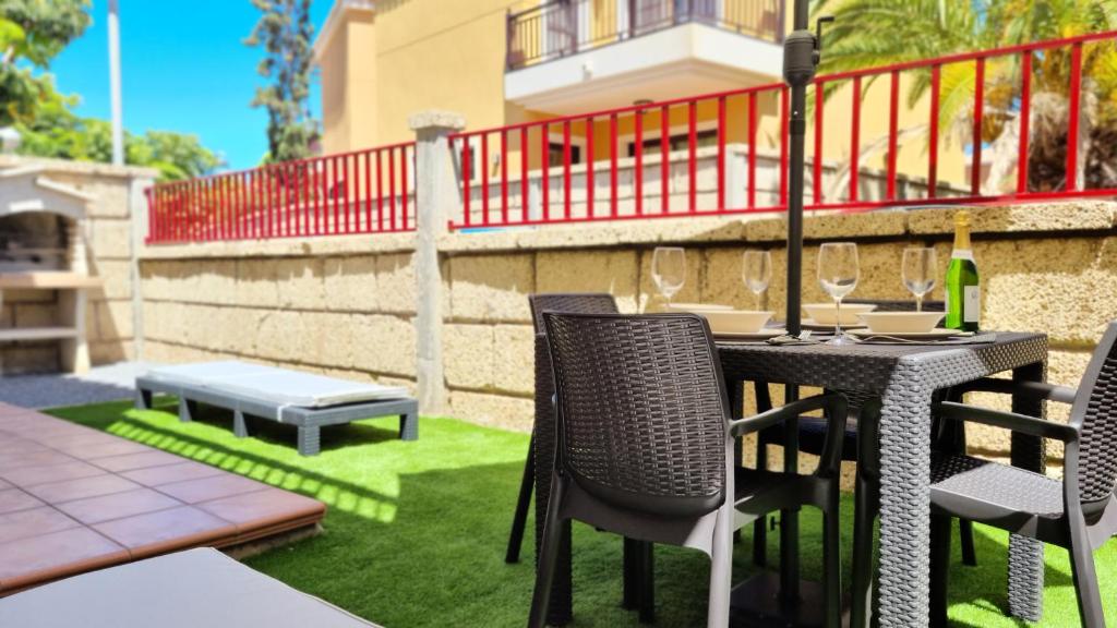 Lovely villa near Los Cristianos photo 2