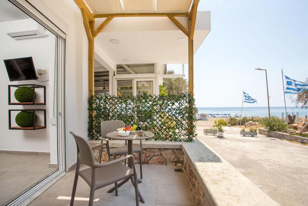 Marini Seaside photo 1