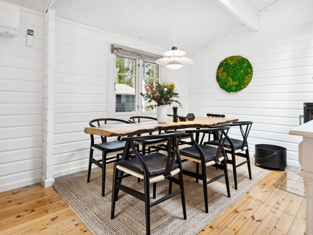 Holiday Home Eddi - 10km from the sea in Djursland and Mols by Interhome photo 3