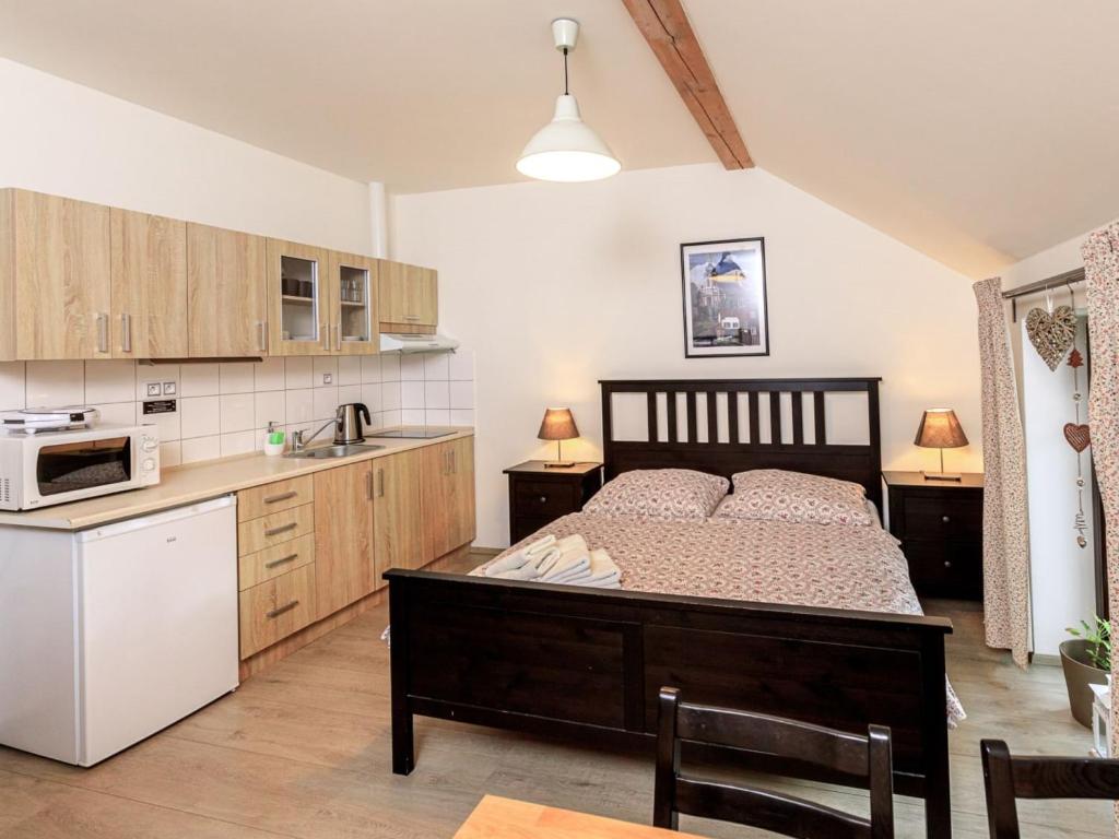 Apartment Arnoltice 7 by Interhome photo 2