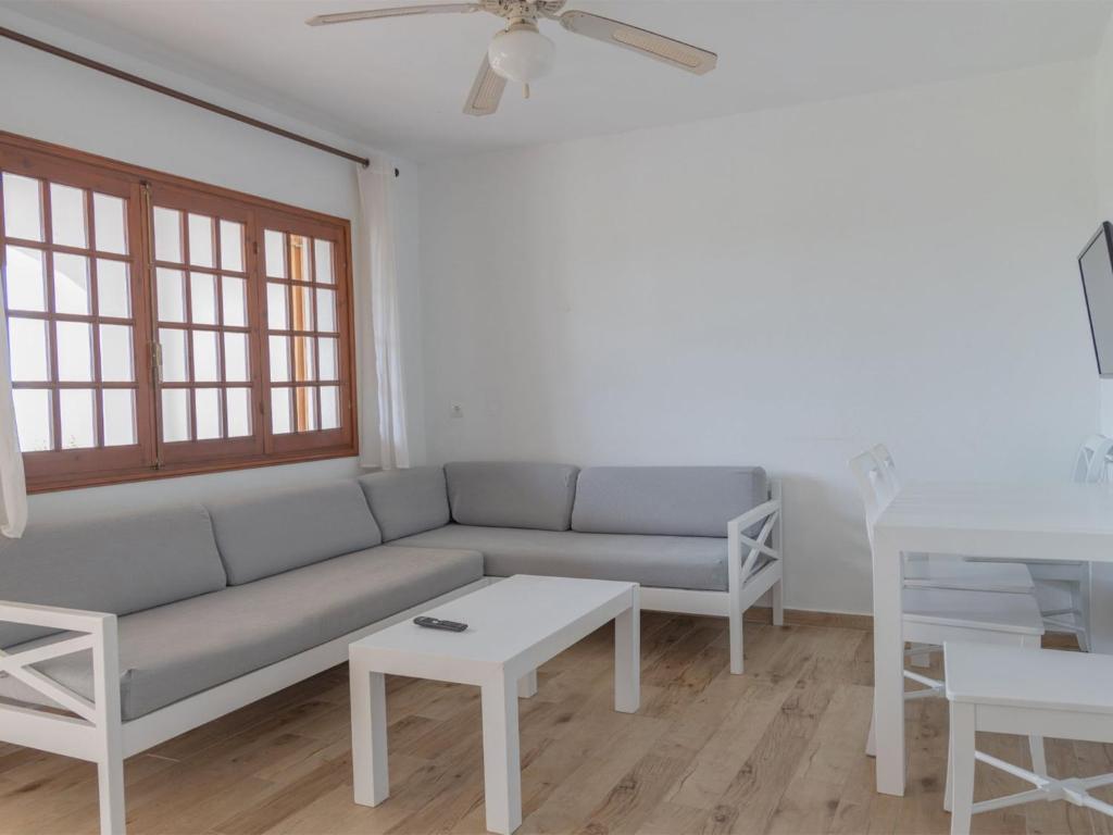 Apartment Son Bou Gardens Sup 2 dorm by Interhome photo 1