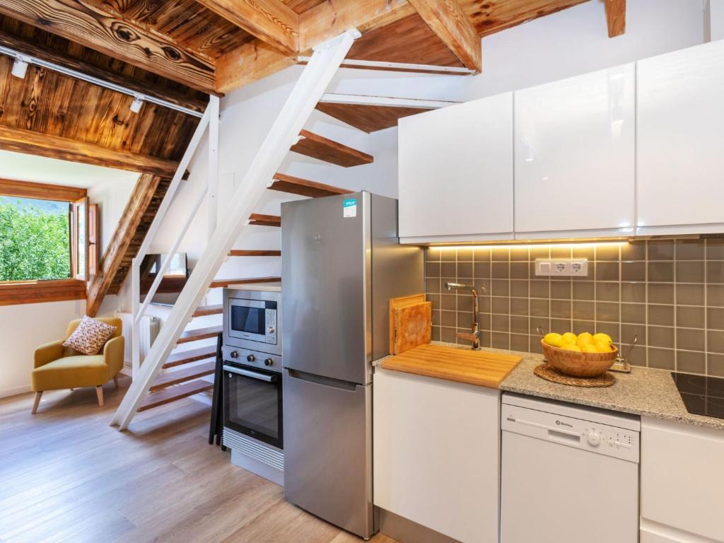 Apartment Nevat by Interhome photo 3