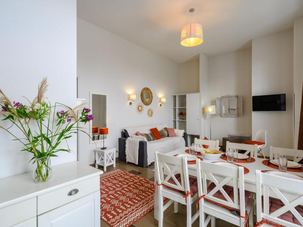 Apartment Le Château de Kergonano-9 by Interhome photo 3