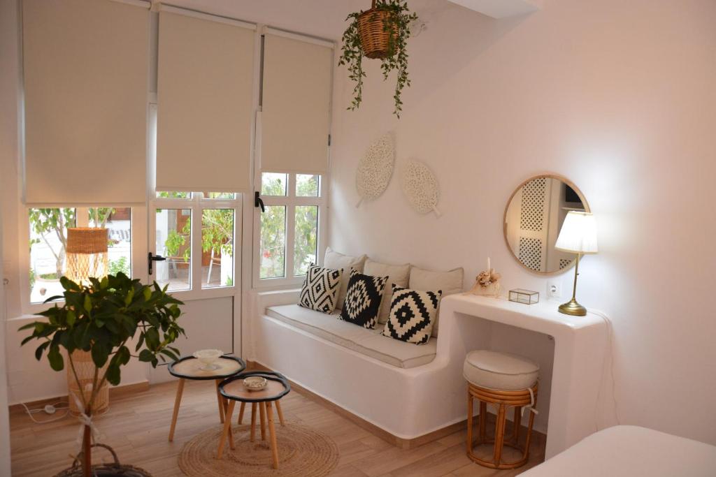 Patmos Little Suites photo 4