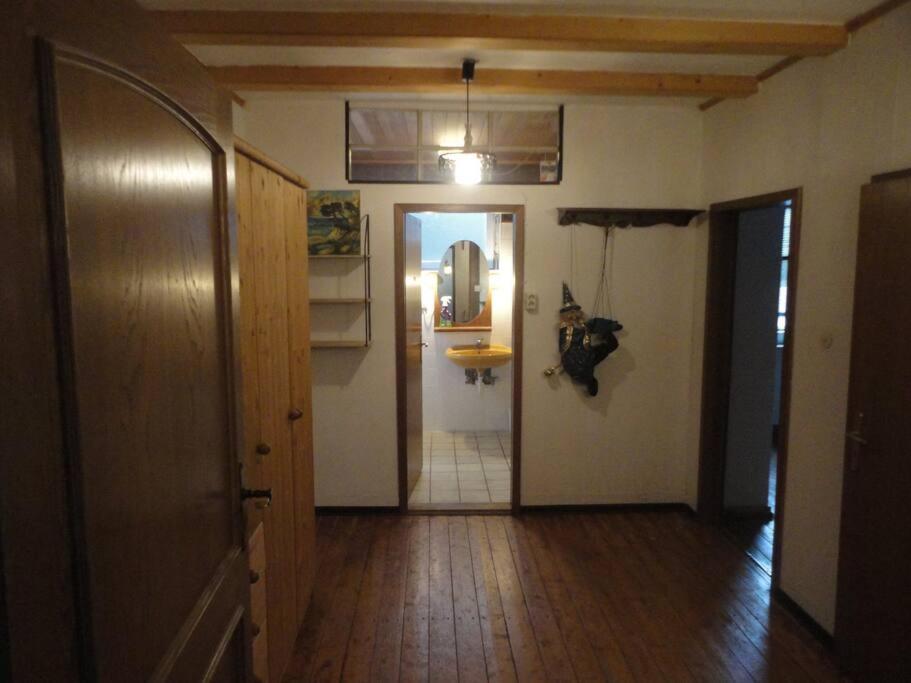 Sonnige Wohnung im Waldgebiet photo 4