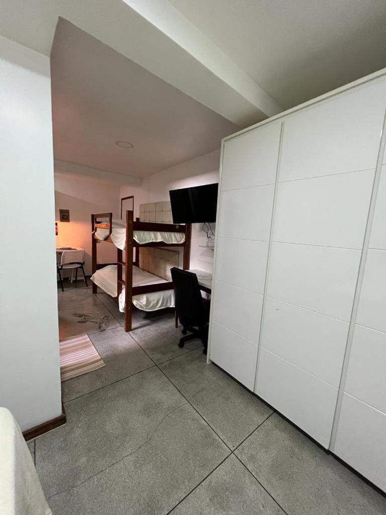 STUDIO 101 | WIFI 600MB | RESIDENCIAL JC, um lugar para ficar. photo 2