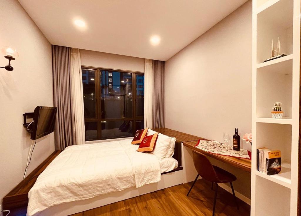 ESTELLA HEIGHTS, 2BR-5 STAR, RESORT LIVING, DIST.2