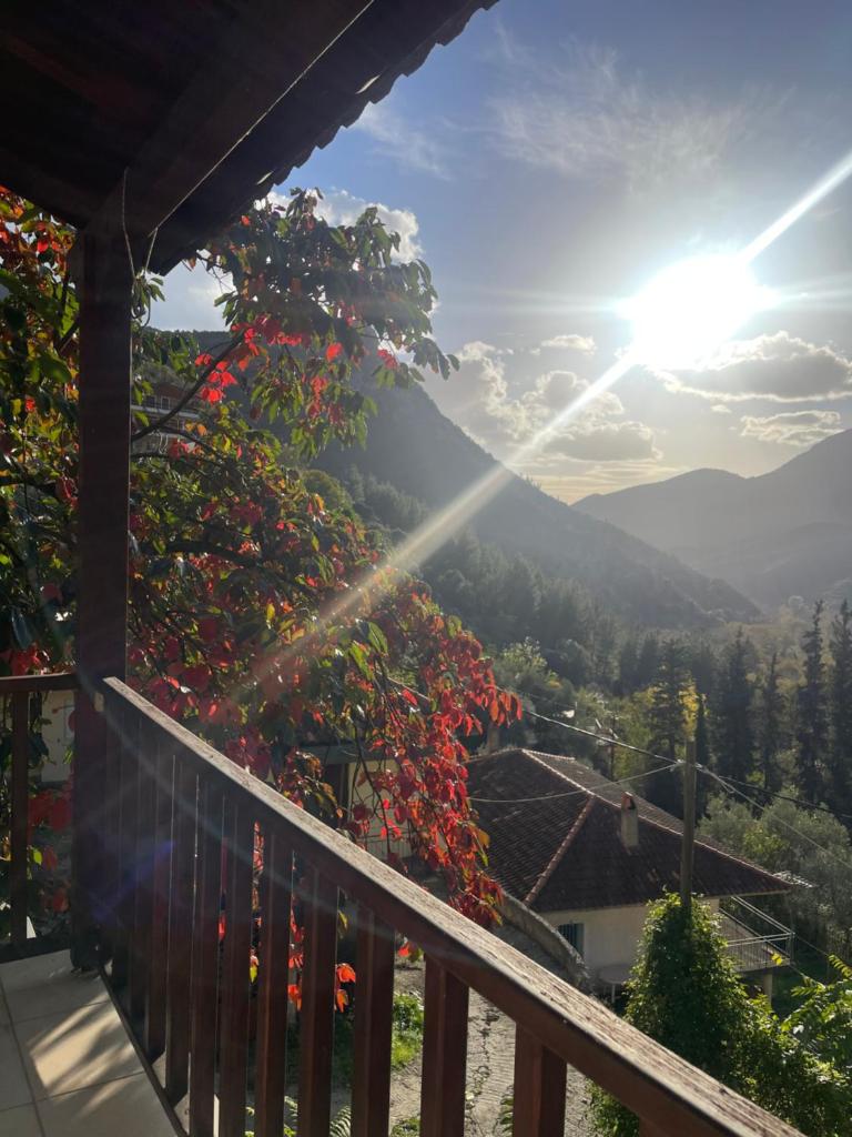 Mountain Hotels "Balasi's House" photo 2