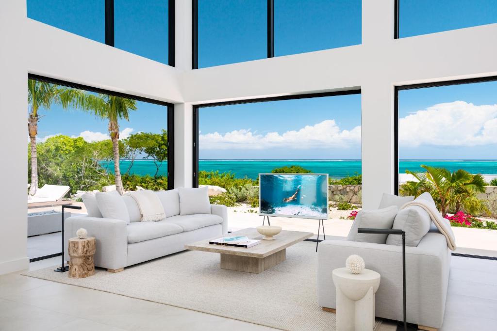 Beachwood Villa photo 1