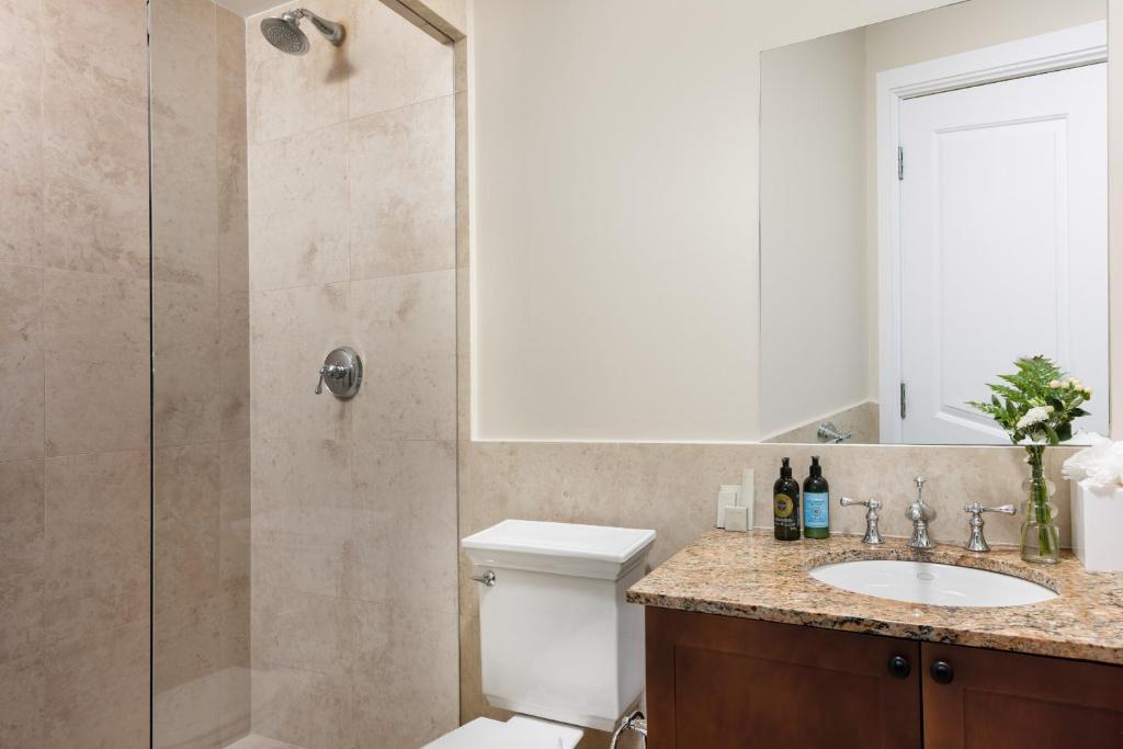 One Grace Bay Townhomes 205 photo 3
