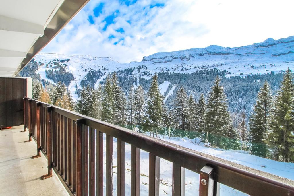 Stunning 4-bedroom apartment Flaine Foret, fully refurbished, beautiful panoramic views photo 3