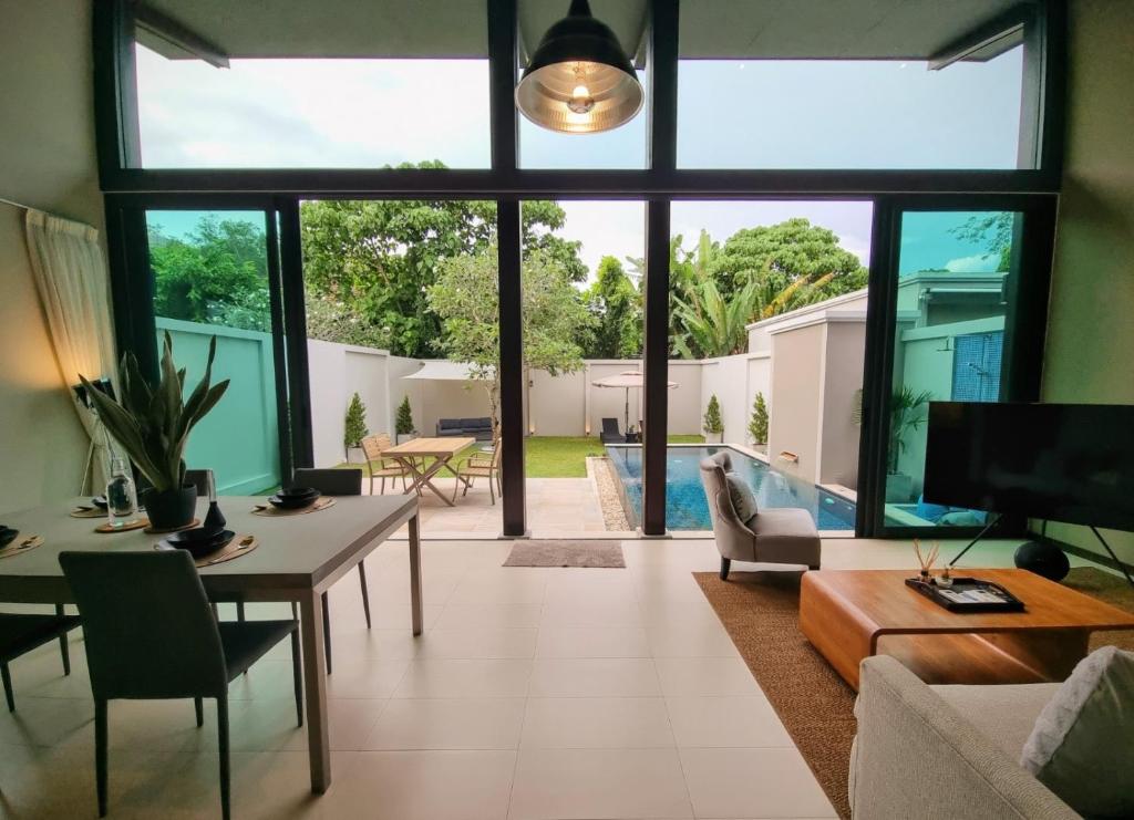 Horizon Vista Pool Villa Family Retreat Bangtao photo 2