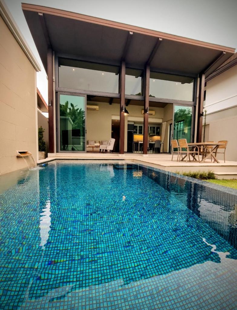 Horizon Vista Pool Villa Family Retreat Bangtao photo 3