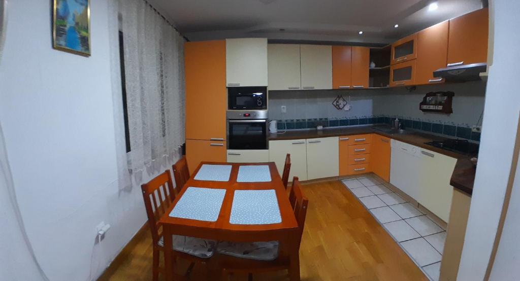 Apartman Emilija photo 1