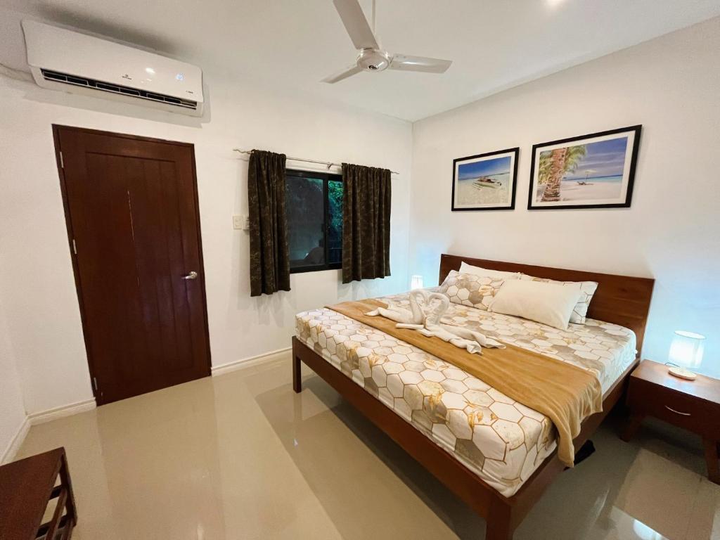 Bohol Jewel residence with fast Wi-Fi near beach photo 2