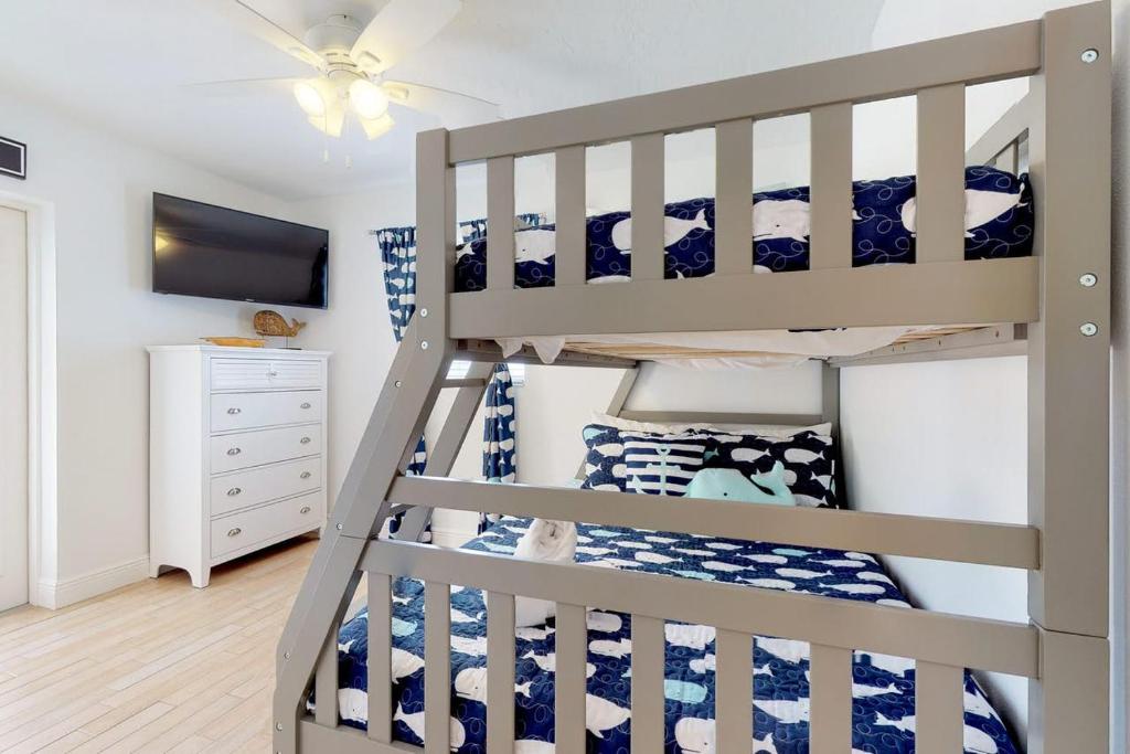 A Cozy Cottage - Anna Maria photo 3