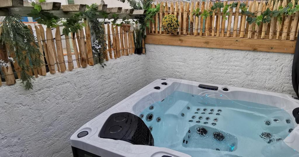 La Maison du pêcheur - Jacuzzi photo 3