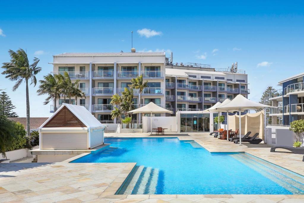 Seascape Apartment1 by Coast Holidays