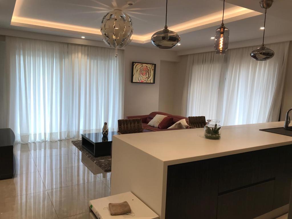 Mirage residence photo 4