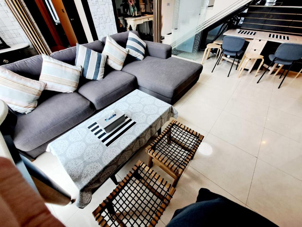 Custom Design Loft With City Views And Rooftop Pool photo 3