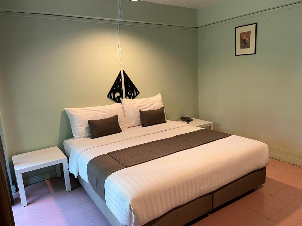 A Hotel Budget photo 3