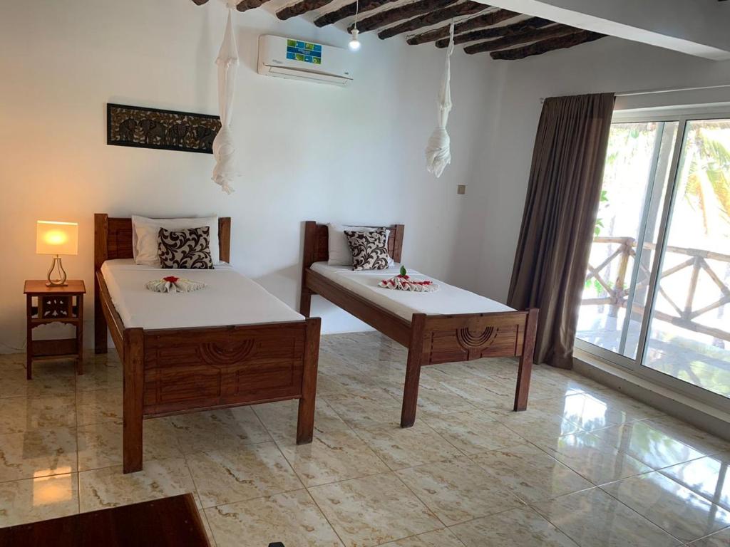Isla Bonita Zanzibar Beach Resort photo 2