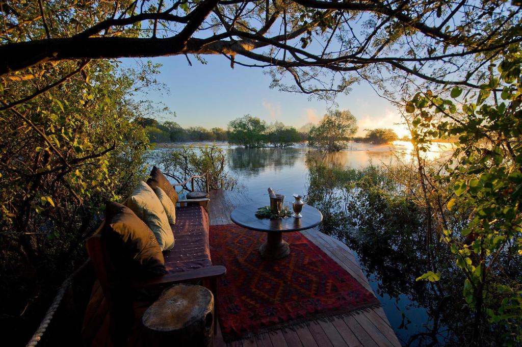 Sindabezi Island Camp photo 1