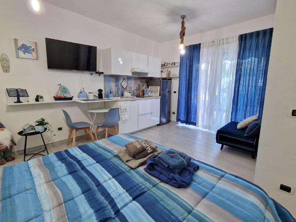 Alloggio in residence con pontile e accesso diretto al mare piscina adulti e bambini SELF CHECK IN