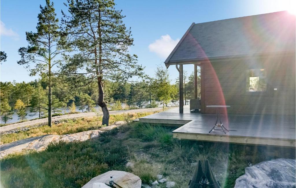 4 Bedroom Amazing Home In Vatnestrm